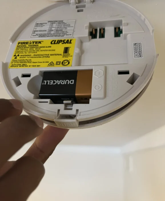 Smoke detectors testing (1)